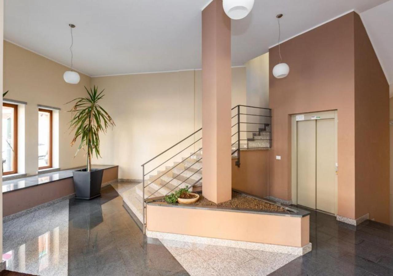 Comfy Cozy Apartment Close To Metro トリノ エクステリア 写真
