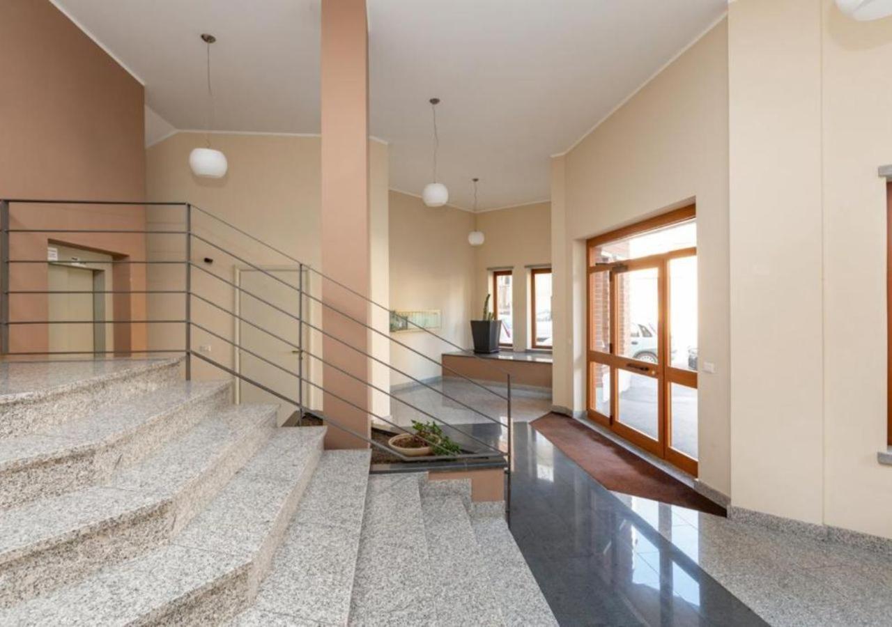 Comfy Cozy Apartment Close To Metro トリノ エクステリア 写真